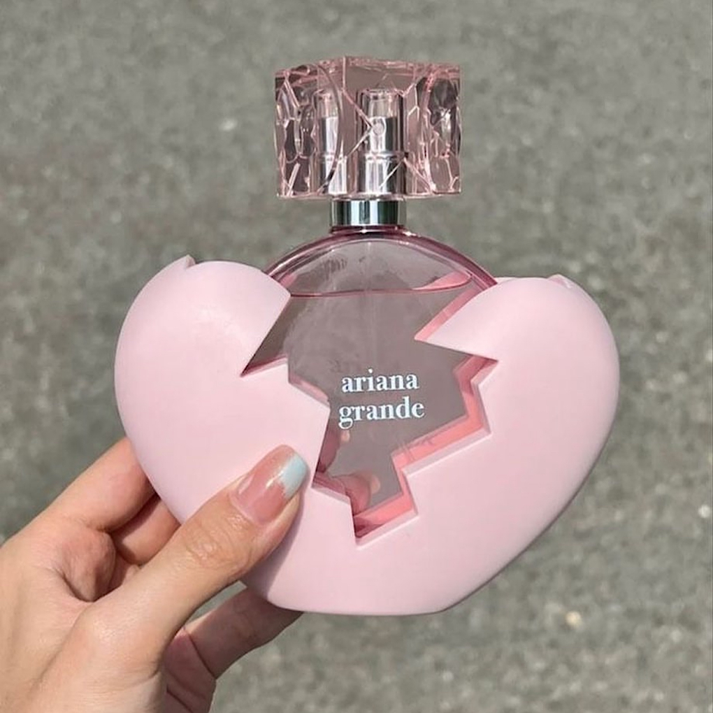 THANK U NEXT ARIANA GRANDE