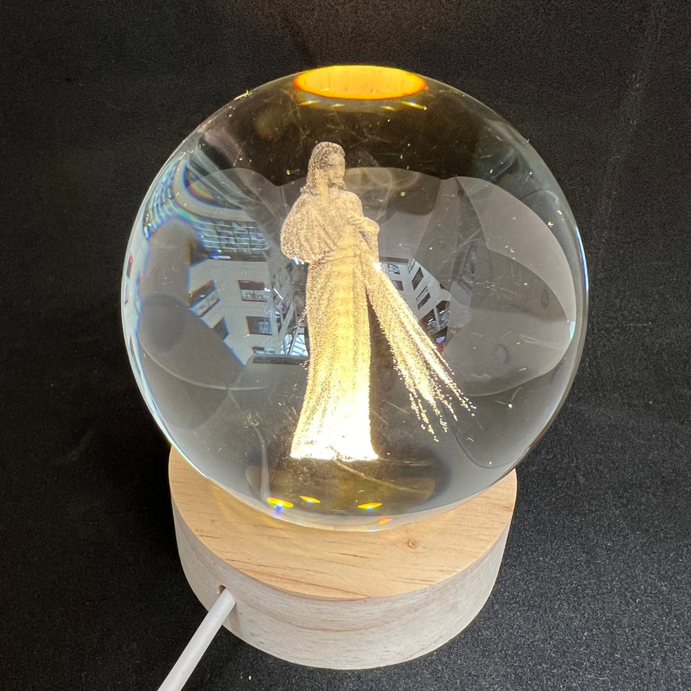 
                  
                    ESFERA CRISTAL
                  
                