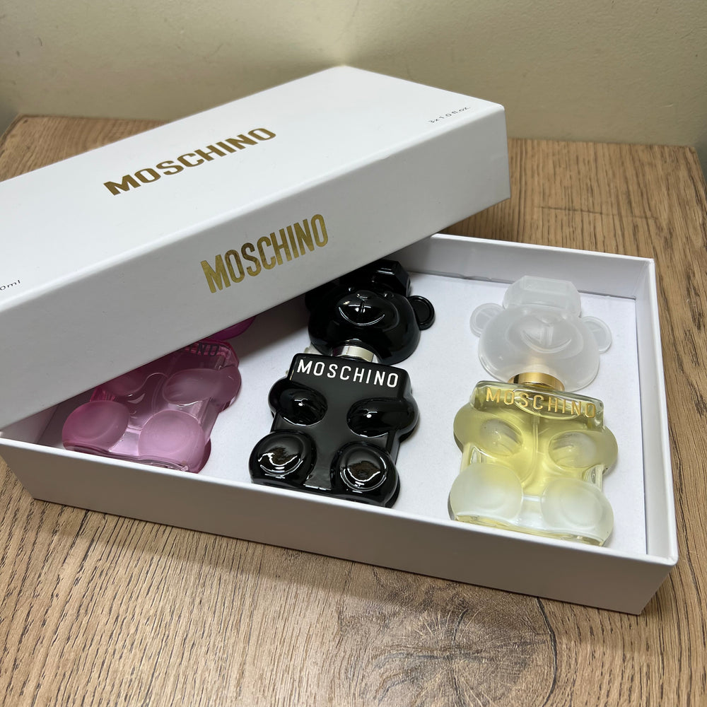 
                  
                    TOY BOY MOSCHINO EDICION ESPECIAL
                  
                