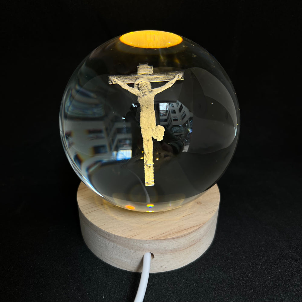 
                  
                    ESFERA CRISTAL
                  
                