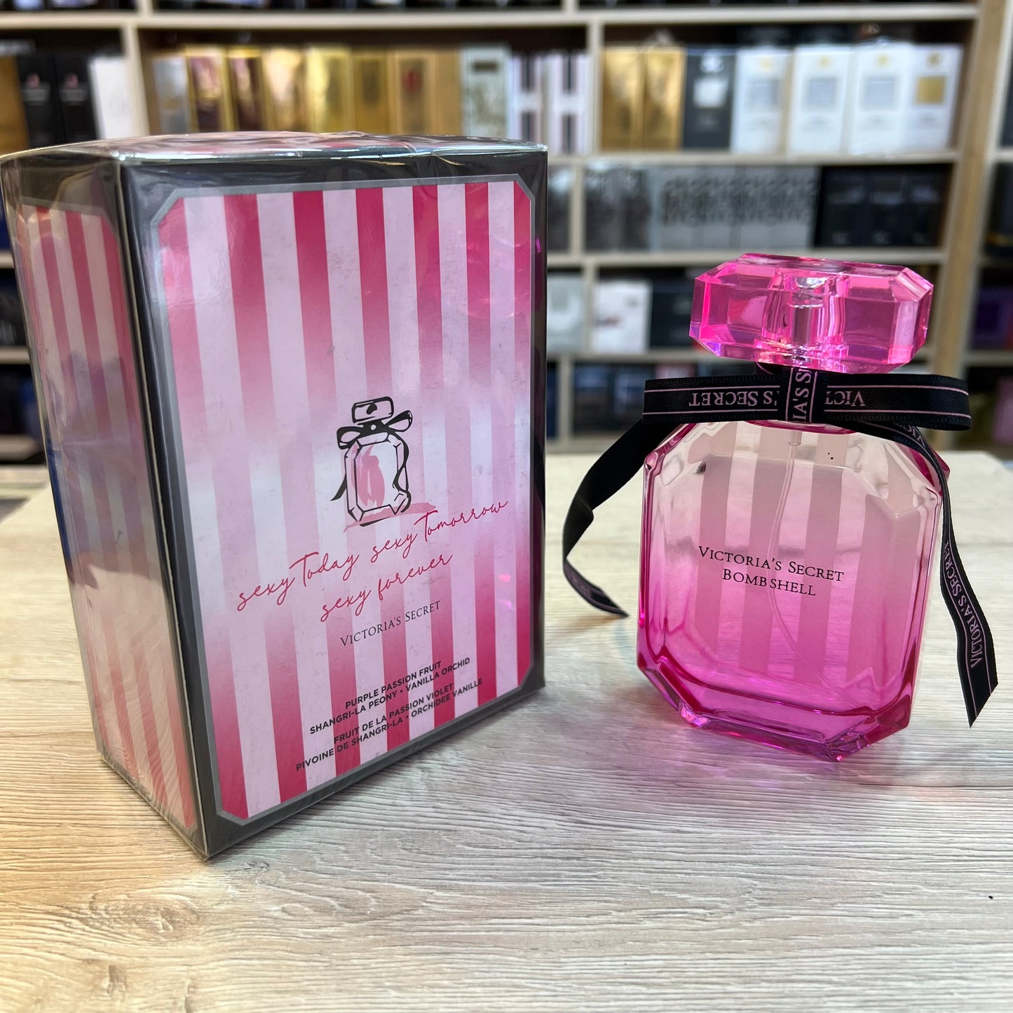 VICTORIA´S SECRET BOMBOSHELD