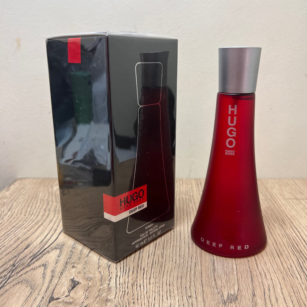 
                  
                    DEEP RED HUGO BOSS
                  
                
