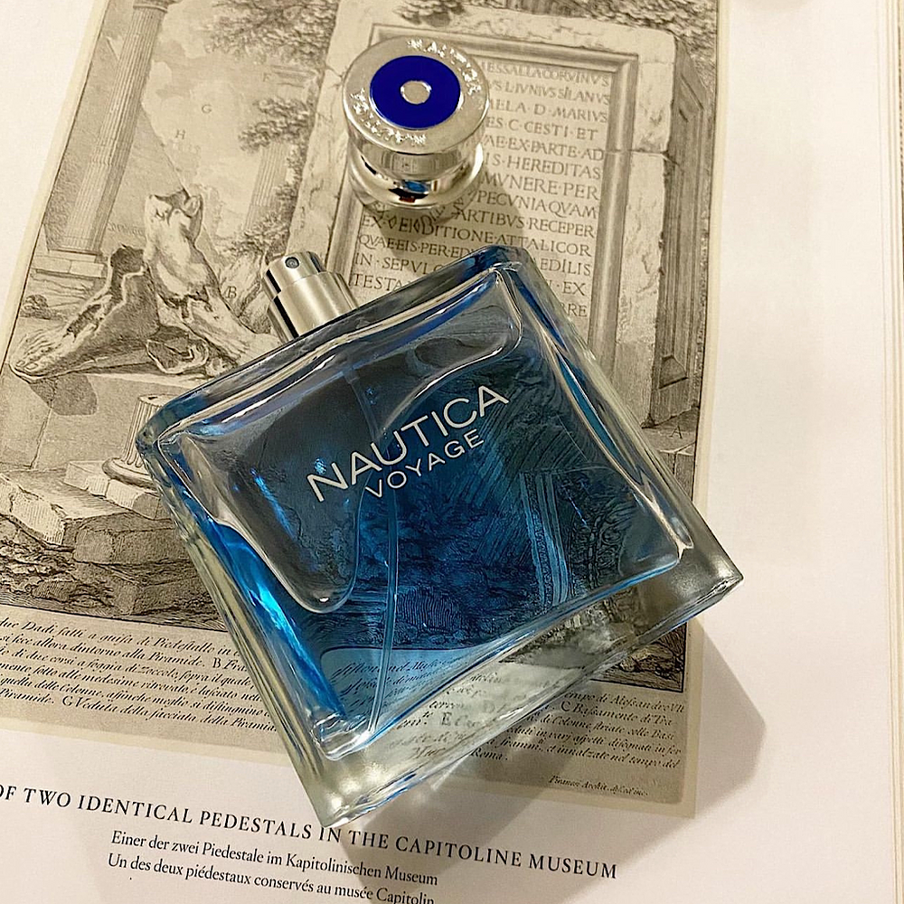 
                  
                    NAUTICA VOYAGE CLASICA
                  
                
