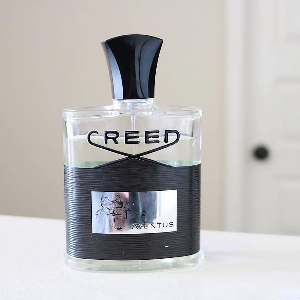 
                  
                    CREED AVENTUS
                  
                